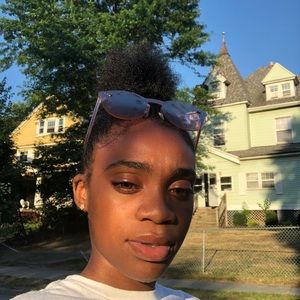 Meet your Posher, Aniyah